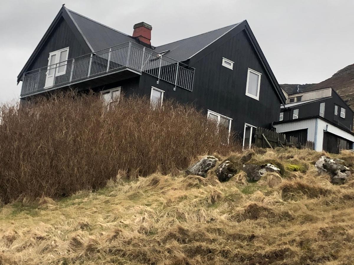 Villa The House With The Amazing View Sørvágur Esterno foto